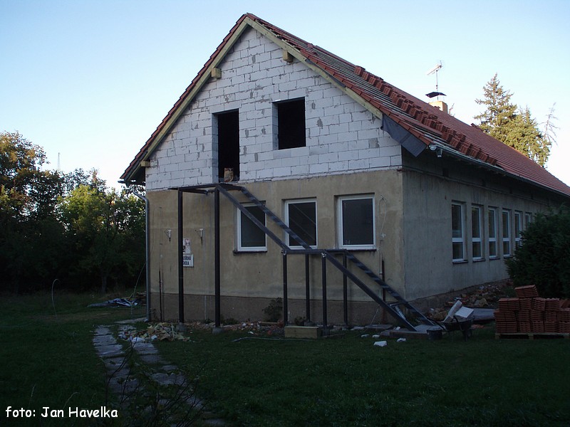 30.Stavba požárního schodiště